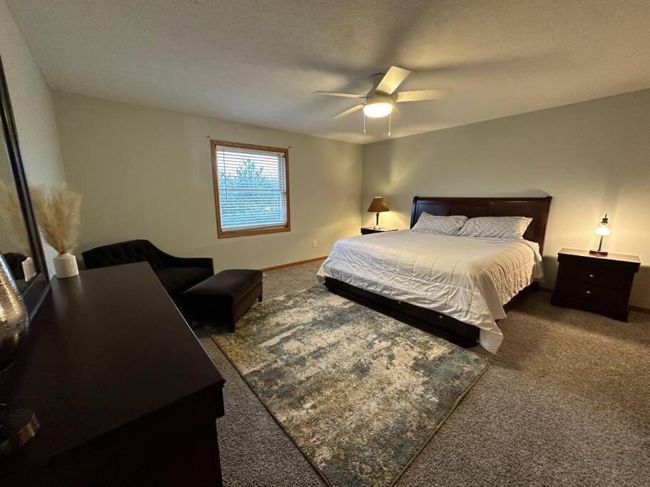 Inviting 3 Bed 2.5 Bath Townhome In Wadsworth Exterior foto